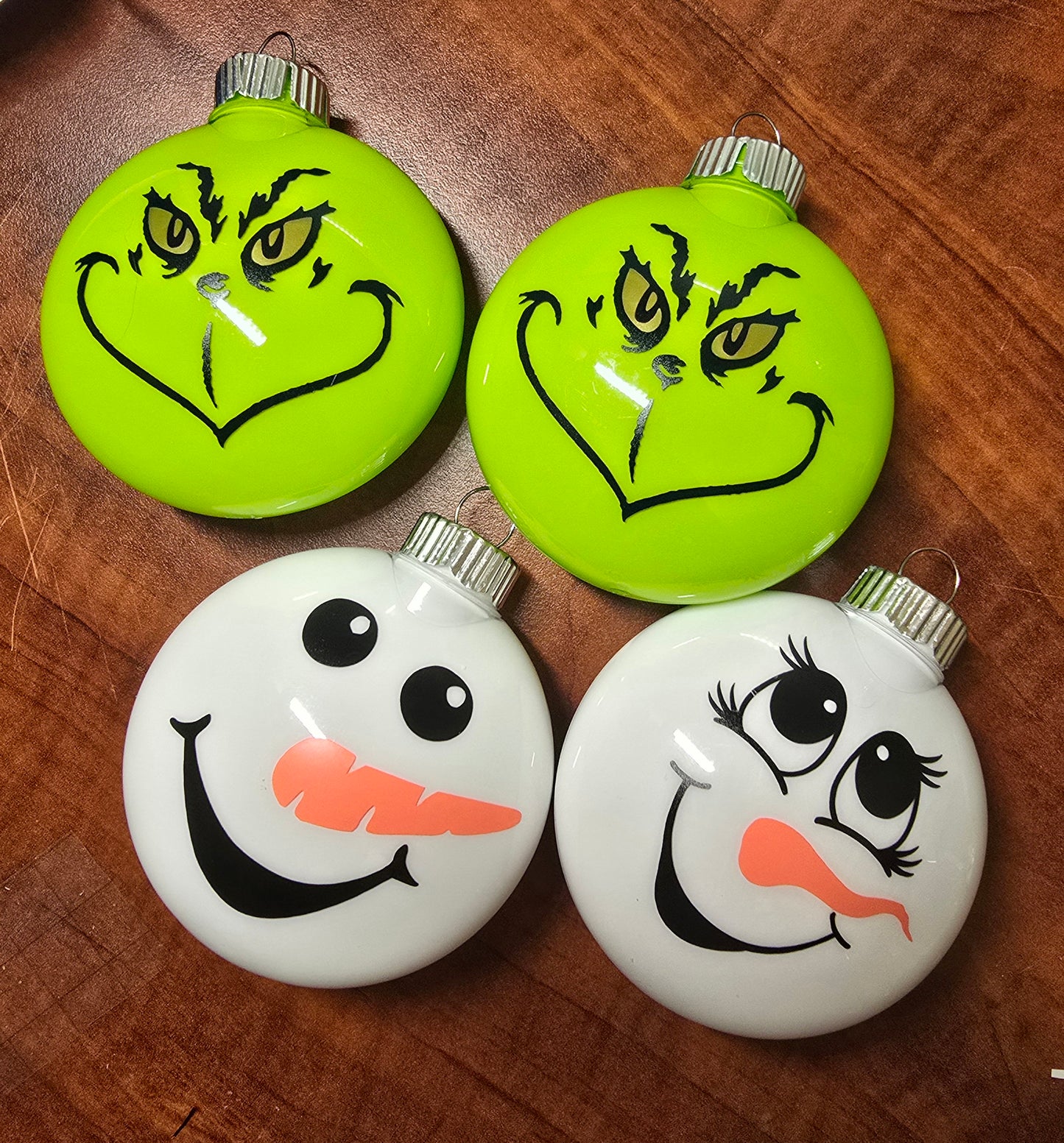 Customized Plastic Christmas Ornaments – Personalized Holiday Keepsakes